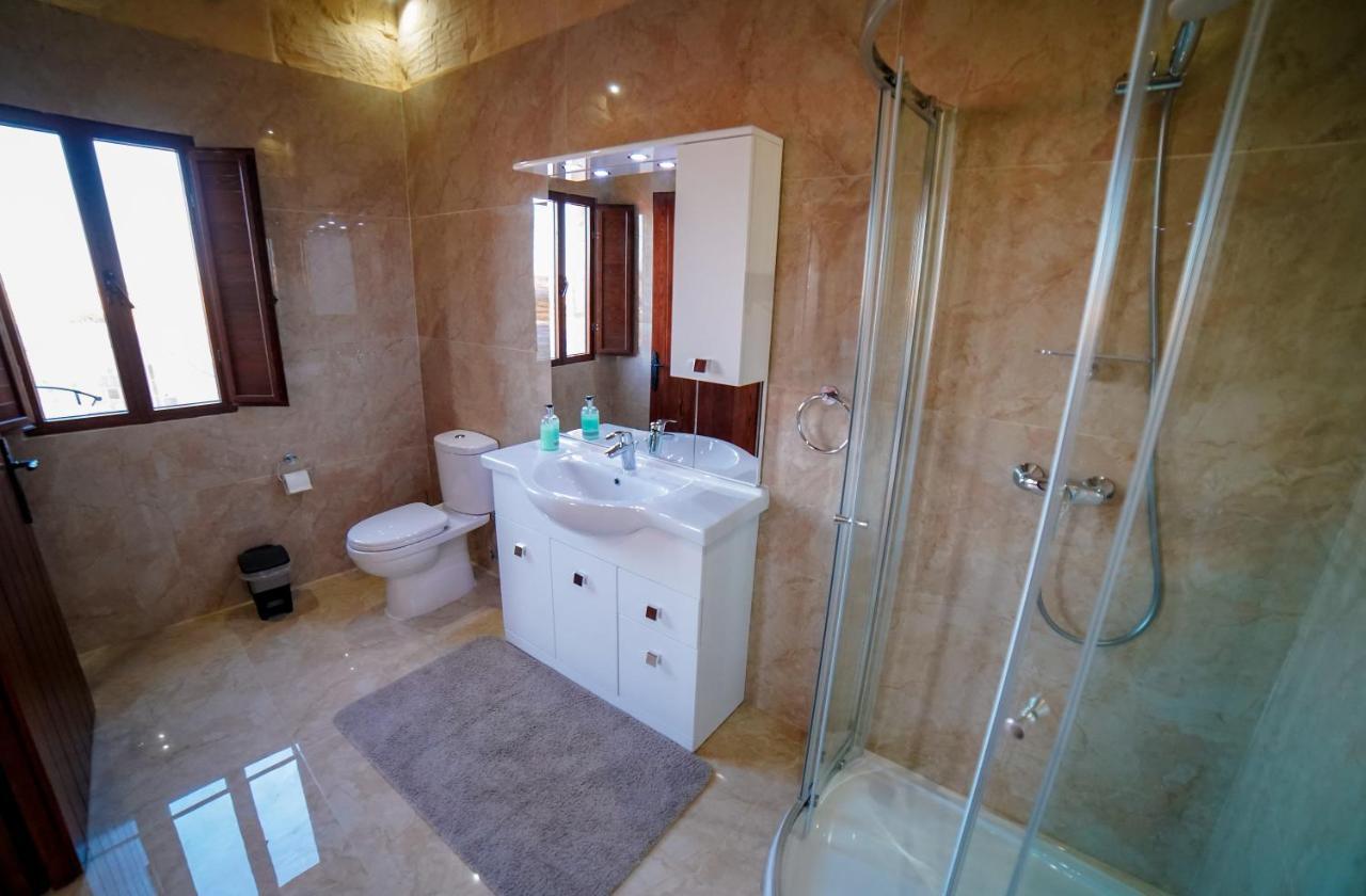 Sant Anton Tal-Qabbieza Farmhouse Kerċem Extérieur photo
